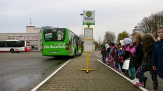Bus 9