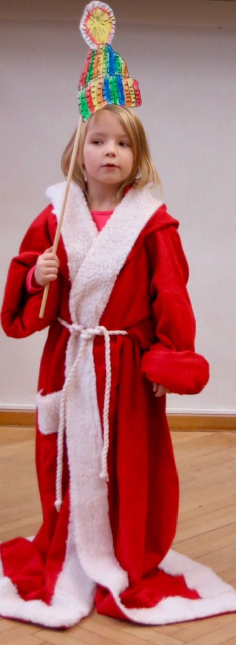 Nikolaus 8